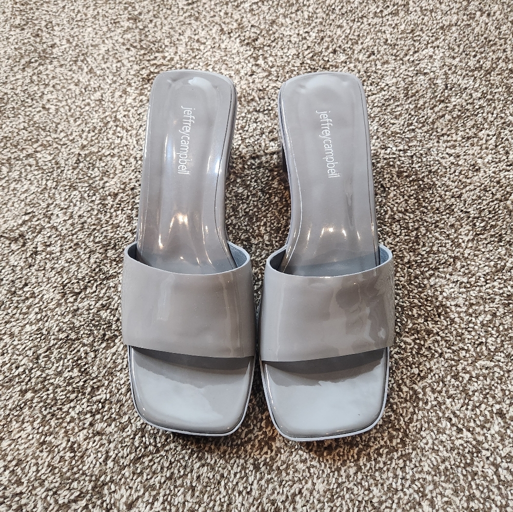 Jeffrey Campbell Women Shaggy Wedge Grey Patent Slide Sandal Size 9